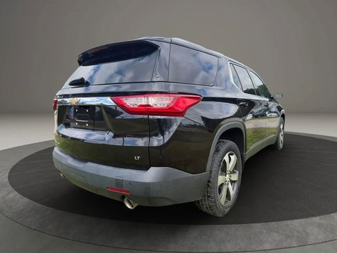 Used 2018 Chevrolet Traverse LT image 5