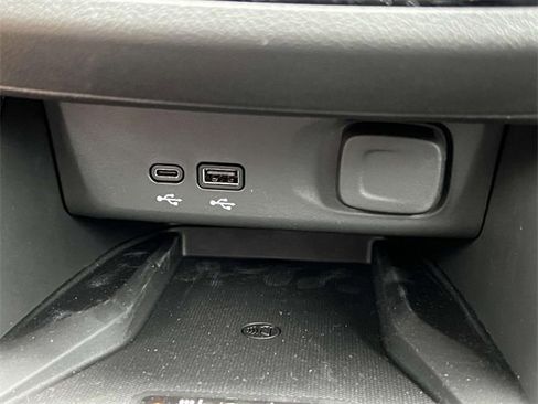 Used 2025 Buick Envista Sport Touring w/ Convenience I Package image 23