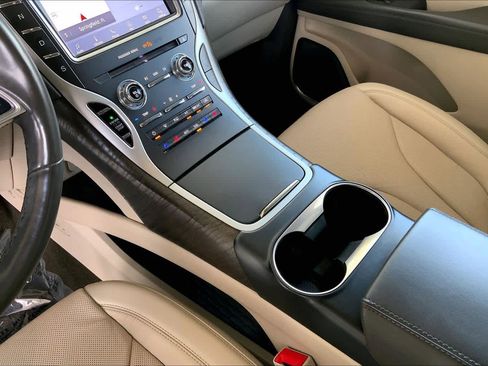 Used 2020 Lincoln Nautilus Reserve w/ Cargo Utility Package image 15