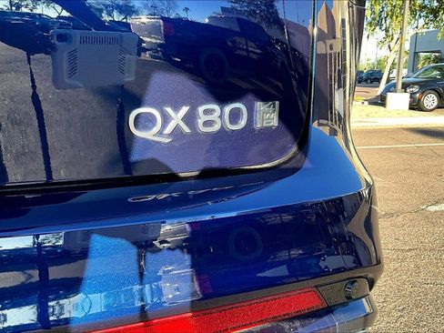 Used 2025 INFINITI QX80 Pure image 8