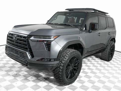 Used 2025 Lexus GX 550 image 9