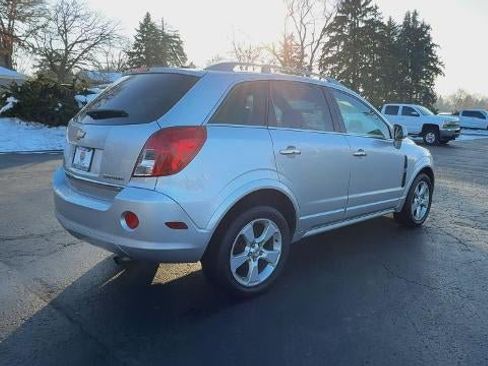 Used 2015 Chevrolet Captiva Sport LT w/ Convenience Package image 8