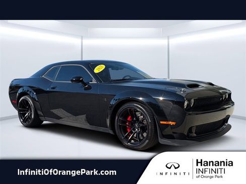 Used 2021 Dodge Challenger SRT Hellcat image 1