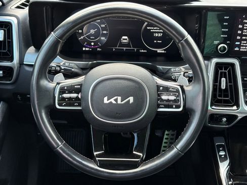 Used 2022 Kia Sorento SX image 31