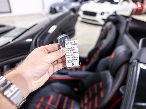Used 2021 Ferrari 812 GTS RWD image 60