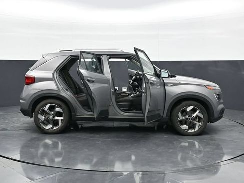 Used 2020 Hyundai Venue SEL w/ Convenience + Premium Package FWD image 42