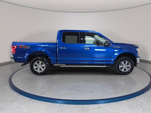 Used 2018 Ford F150 XLT w/ Equipment Group 302A Luxury AWD/4WD image 5