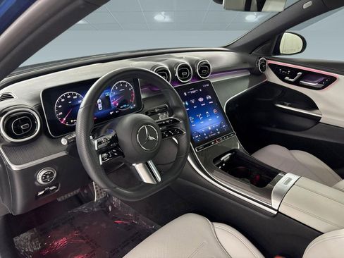 Used 2022 Mercedes-Benz C 300 Sedan image 4