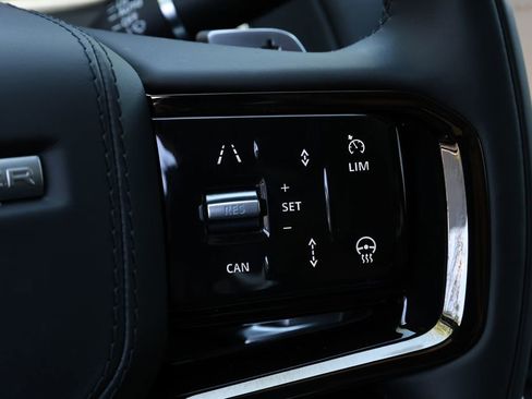 New 2026 Land Rover Range Rover Velar S AWD/4WD image 19