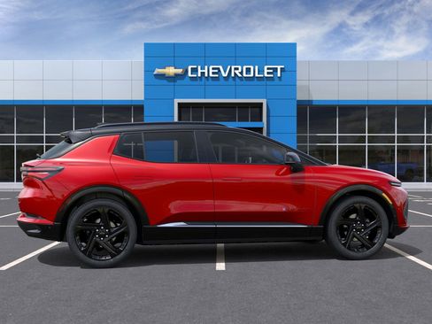 New 2025 Chevrolet Equinox EV RS image 27