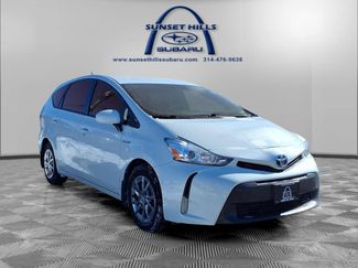 Used 2017 Toyota Prius V Four video 1