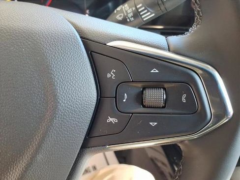 New 2026 Chevrolet Trax ACTIV w/ Sunroof Package image 22