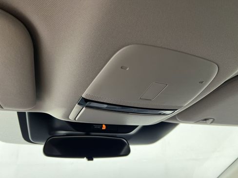 New 2025 Nissan Murano SV image 10