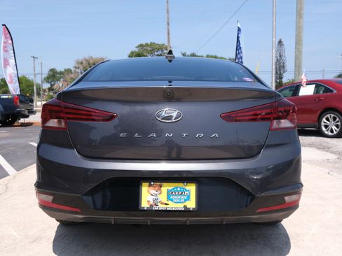 Used 2020 Hyundai Elantra SEL w/ Cargo Package (C1) FWD image 6