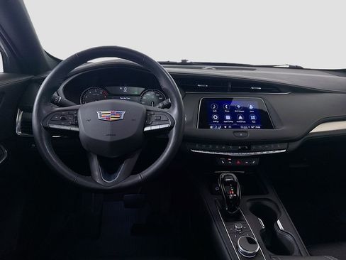 Used 2023 Cadillac XT4 Premium Luxury w/ Cold Weather Package image 21