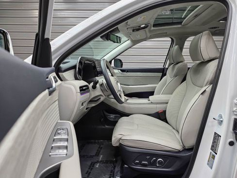Used 2025 Hyundai Palisade Calligraphy AWD/4WD image 13