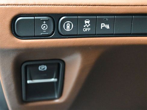 Used 2024 Acura MDX SH-AWD w/ Technology Package image 7