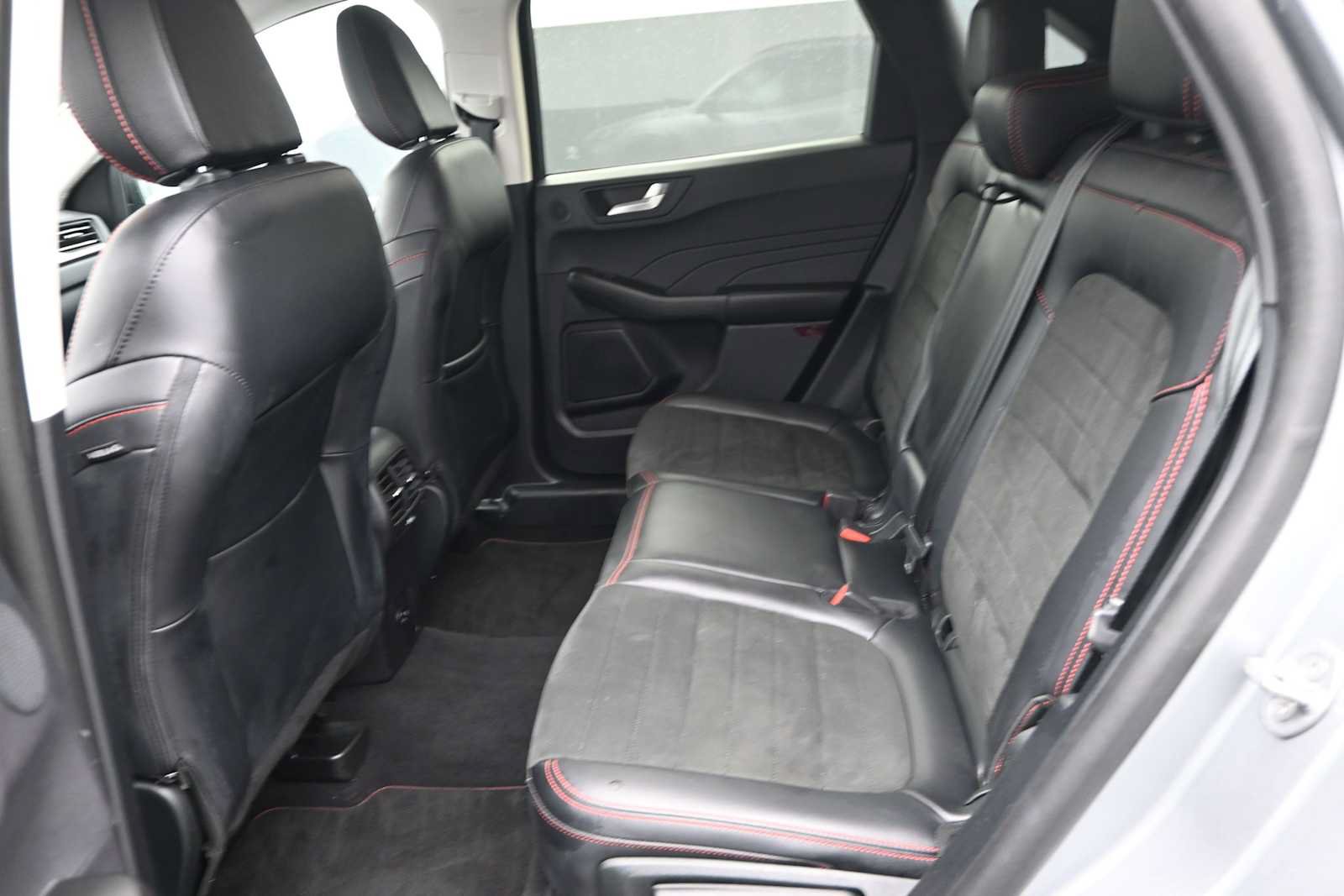 Used 2022 Ford Escape SEL w/ SEL Stealth AWD Package image 20