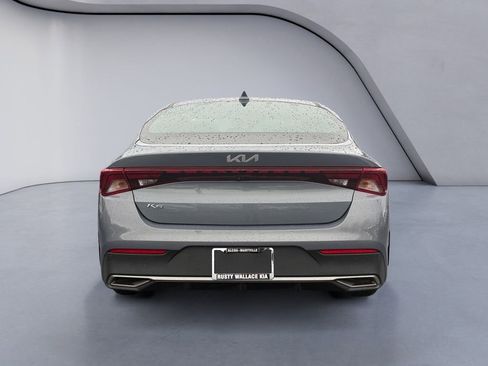 Used 2022 Kia K5 LX image 4