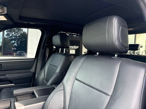 Used 2023 Toyota Tundra Platinum AWD/4WD image 3