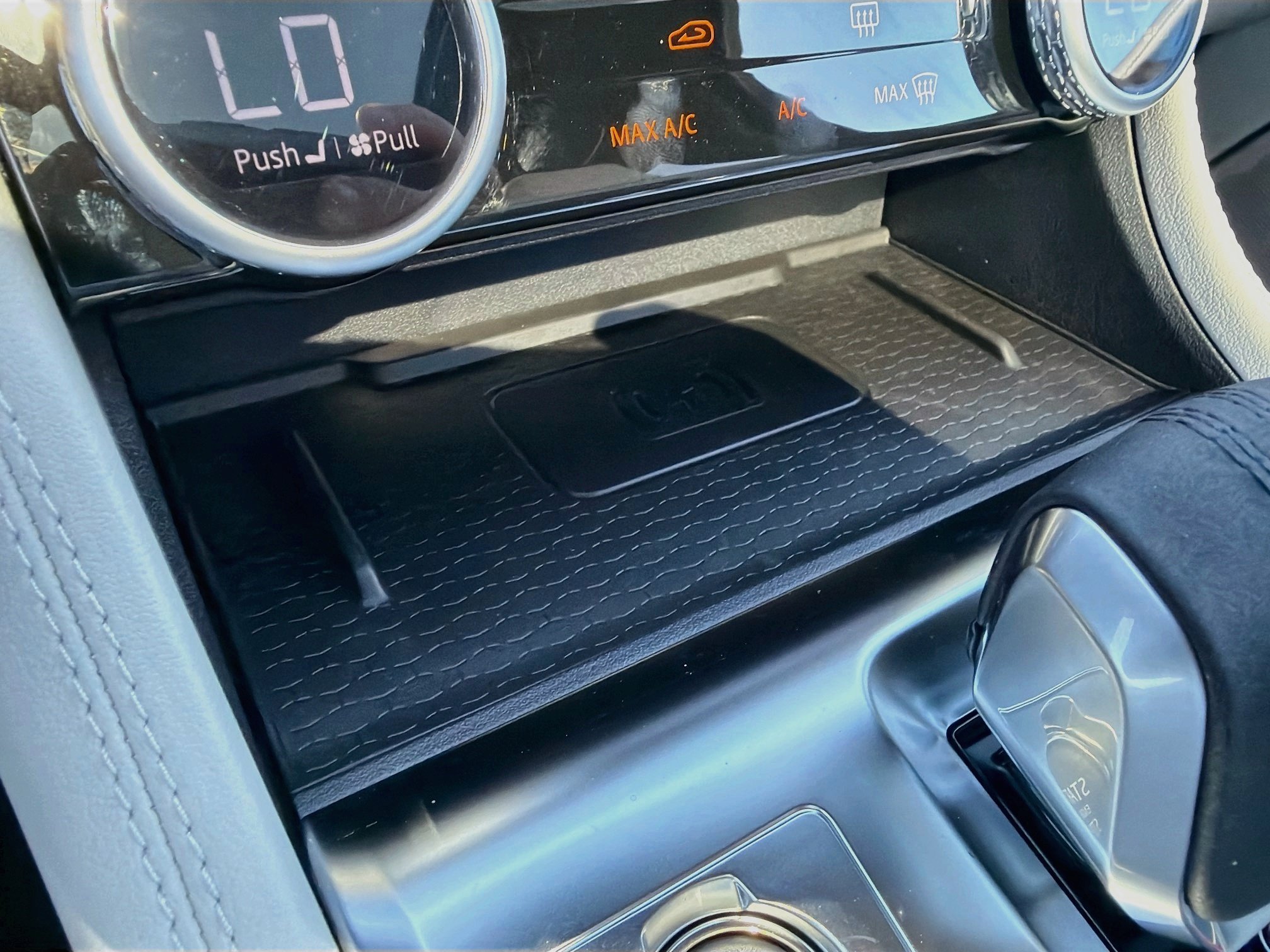 New 2026 Jaguar F-PACE R-Dynamic S AWD/4WD image 30