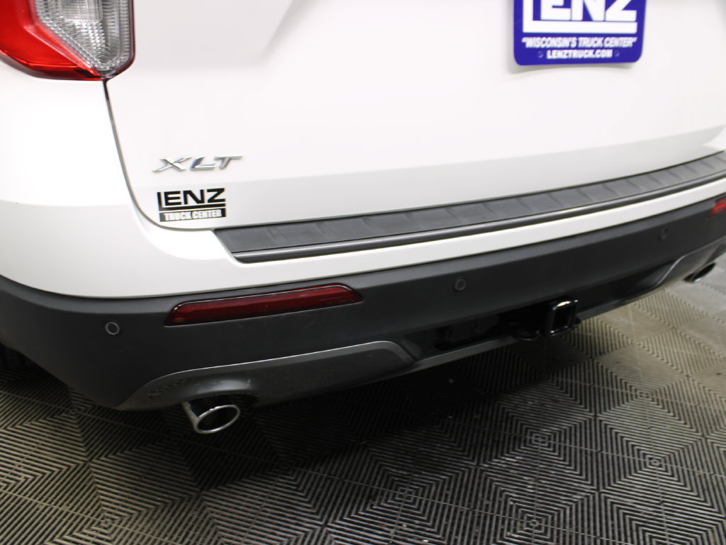 Used 2023 Ford Explorer XLT w/ XLT Sport Appearance Package AWD/4WD image 46
