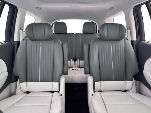 New 2026 Hyundai Ioniq 9 Calligraphy w/ Tow & Go Package image 17