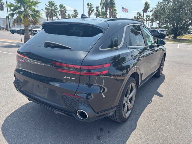 Used 2022 Genesis GV70 3.5T Sport w/ Sport Prestige Package AWD/4WD image 6