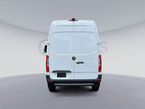 New 2026 Mercedes-Benz Sprinter 2500 image 10