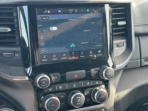 Used 2024 RAM 1500 Laramie image 21