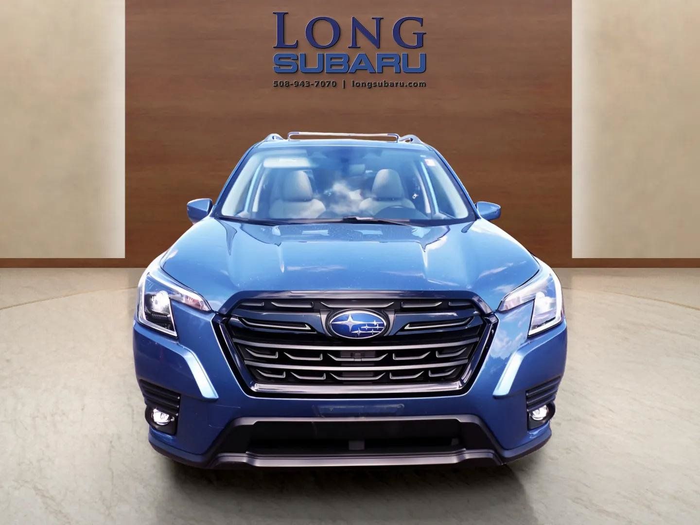 Certified 2024 Subaru Forester Premium AWD/4WD image 8