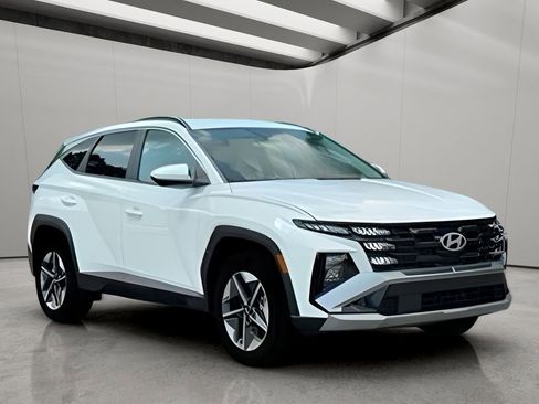 Used 2025 Hyundai Tucson SEL image 10