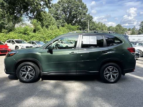 Certified 2024 Subaru Forester Premium AWD/4WD image 2