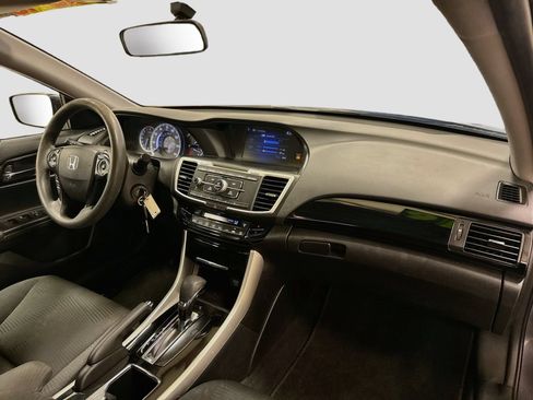 Used 2016 Honda Accord LX image 26