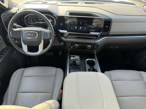 Used 2023 GMC Sierra 1500 SLT w/ SLT Premium Plus Package AWD/4WD image 10