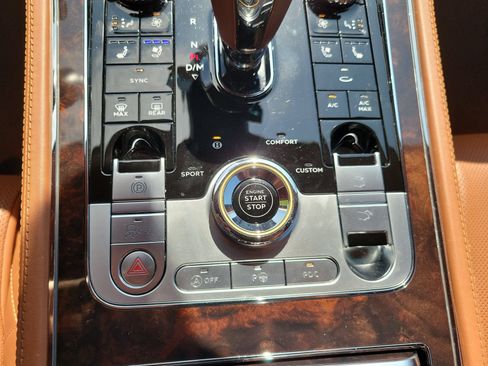 Certified 2020 Bentley Continental GT AWD/4WD image 42