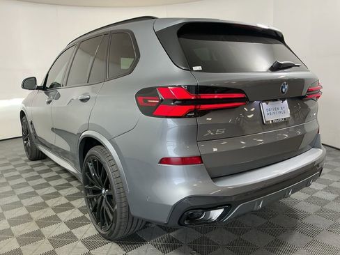 New 2026 BMW X5 sDrive40i w/ M Sport Package image 7