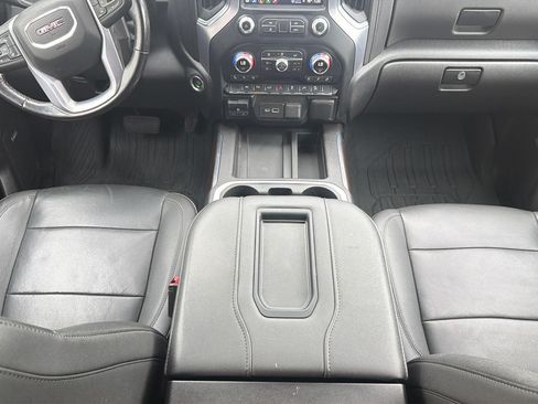 Used 2022 GMC Sierra 1500 SLT w/ SLT Premium Plus Package AWD/4WD image 13