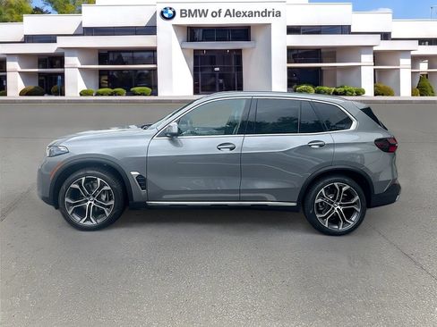 New 2026 BMW X5 xDrive40i AWD/4WD image 8