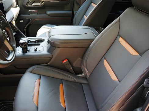 New 2026 GMC Sierra 1500 AT4 w/ AT4 Premium Package image 11