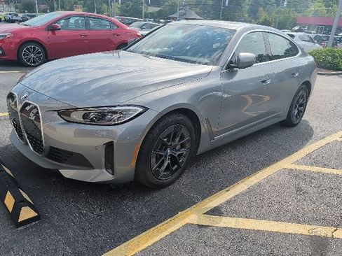 Used 2023 BMW i4 eDrive40 w/ Premium Package RWD image 8
