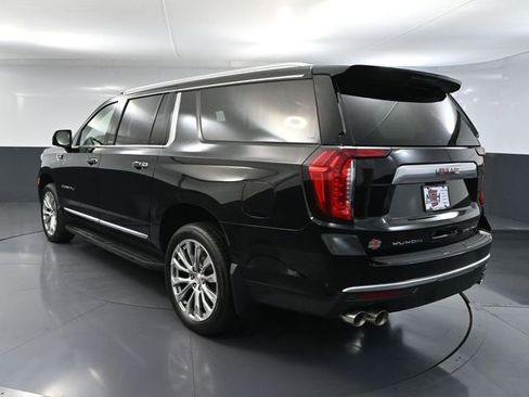 Used 2024 GMC Yukon XL Denali w/ Advanced Technology Package image 7