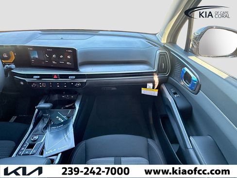New 2026 Kia Sorento LX image 18