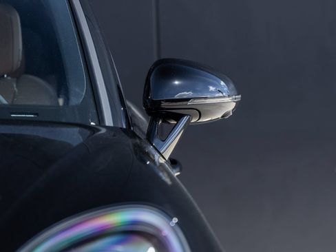 New 2026 Porsche Macan AWD/4WD image 16
