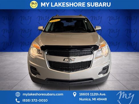 Used 2015 Chevrolet Equinox LT w/ Driver Convenience Package FWD image 2