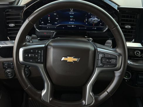 Used 2024 Chevrolet Silverado 1500 LTZ AWD/4WD image 16