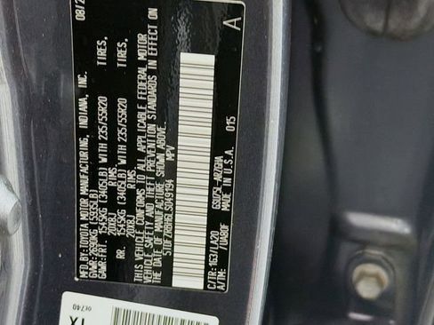 Used 2020 Toyota Highlander Platinum AWD/4WD image 32