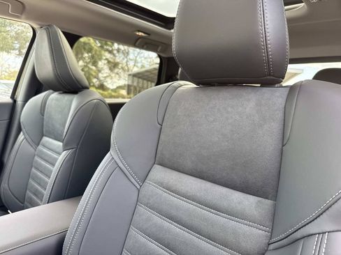 New 2026 Mitsubishi Outlander SE FWD image 24