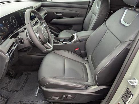 New 2025 Hyundai Santa Cruz Limited image 4