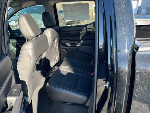 Used 2024 Ford Ranger Lariat w/ FX4 Off-Road Package AWD/4WD image 34